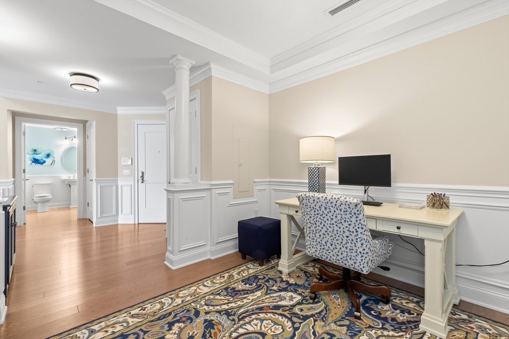 60 Merrimac St # 308