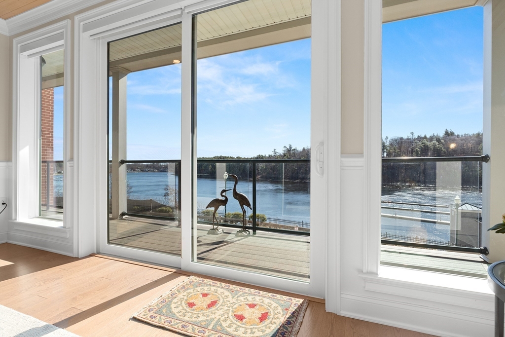 60 Merrimac St # 308