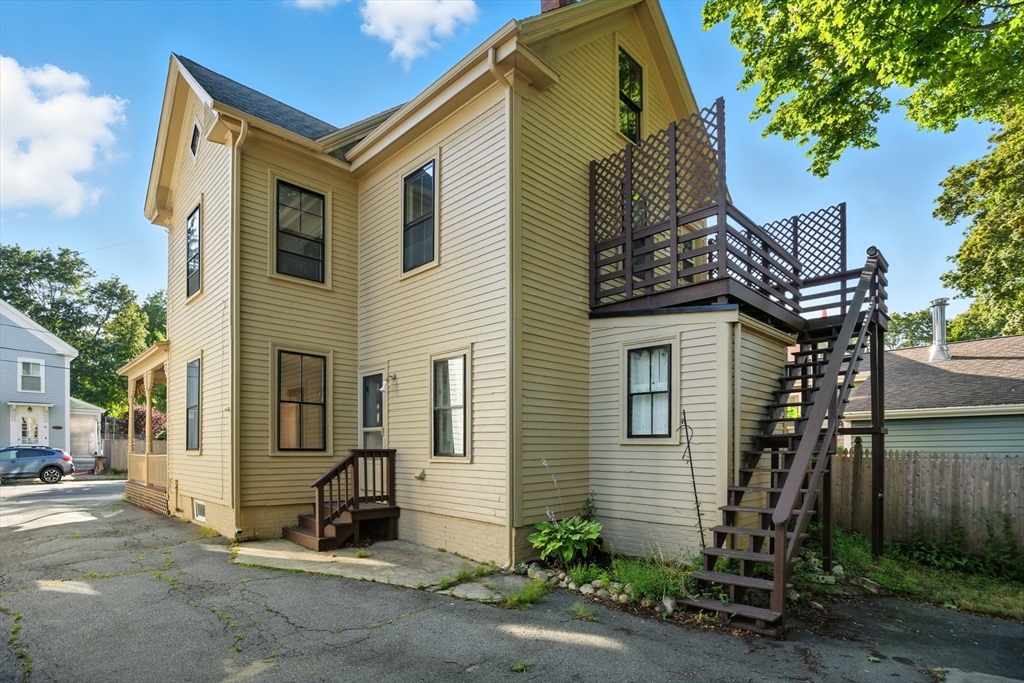 71 Purchase St