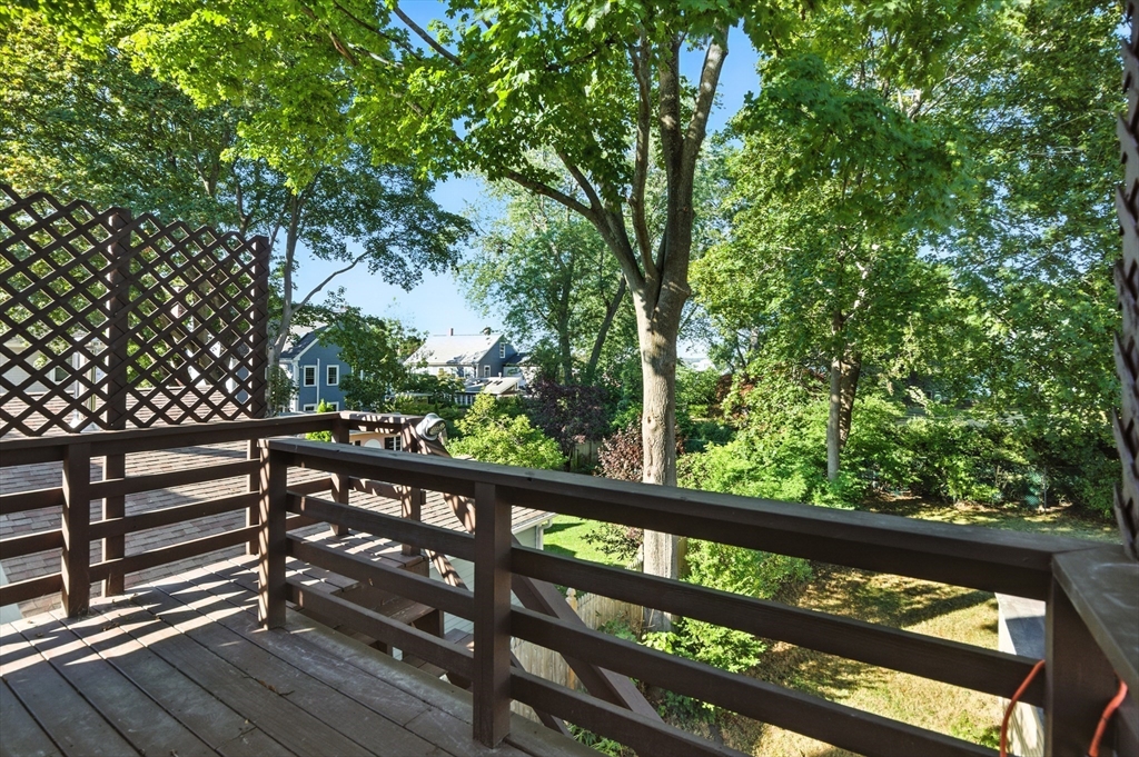 71 Purchase St
