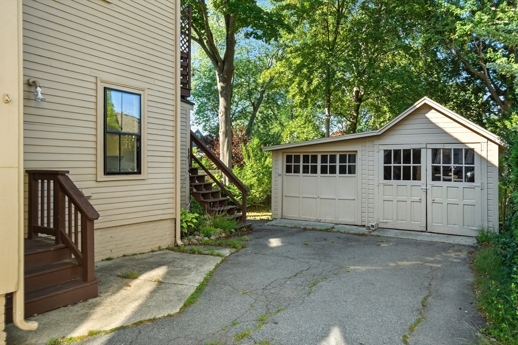 71 Purchase St