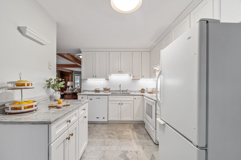 7 Baltimore St # 2