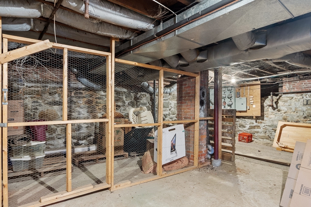 7 Baltimore St # 2