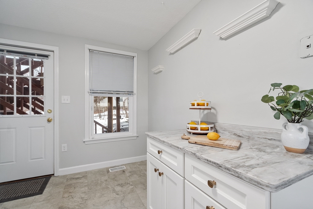7 Baltimore St # 2