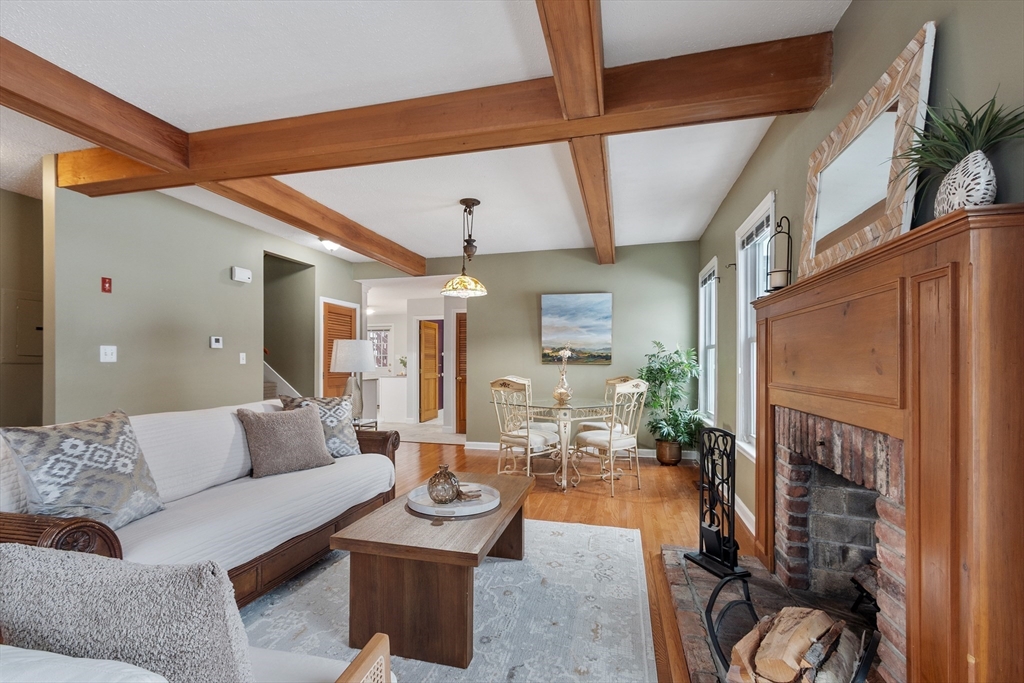 7 Baltimore St # 2