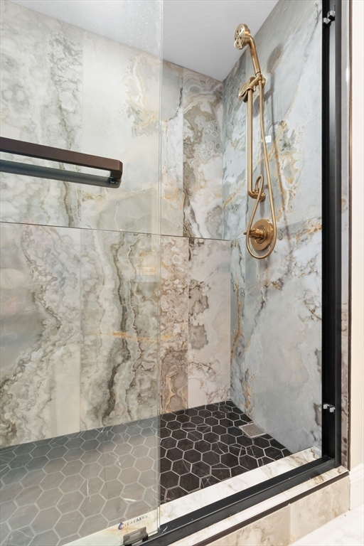 58 Merrimac St # 5 Unit: 2-5