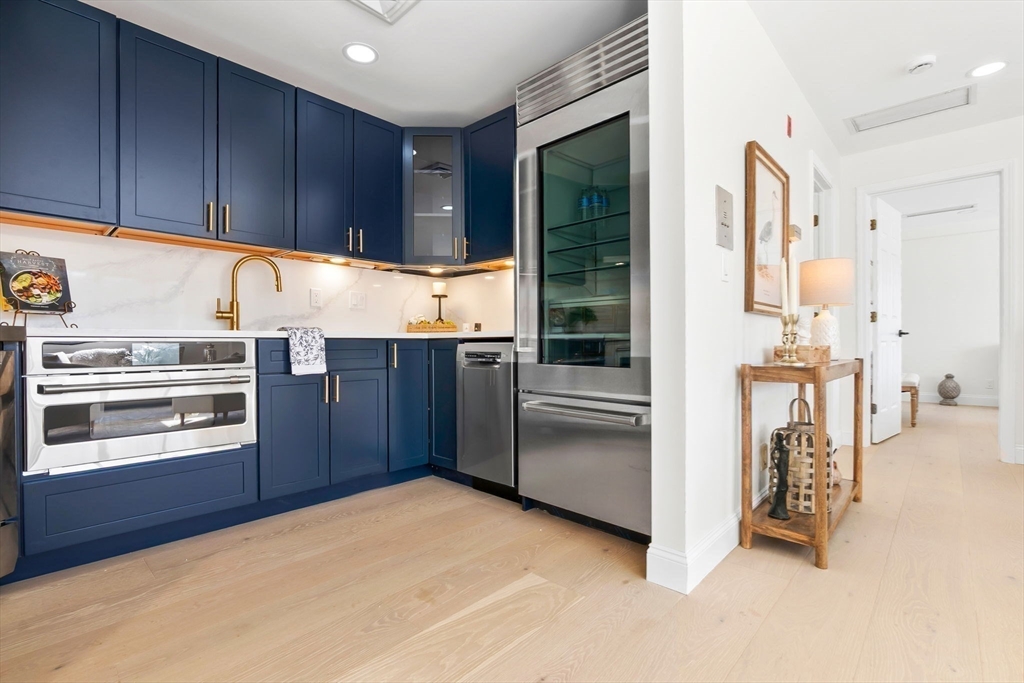 58 Merrimac St # 5 Unit: 2-5