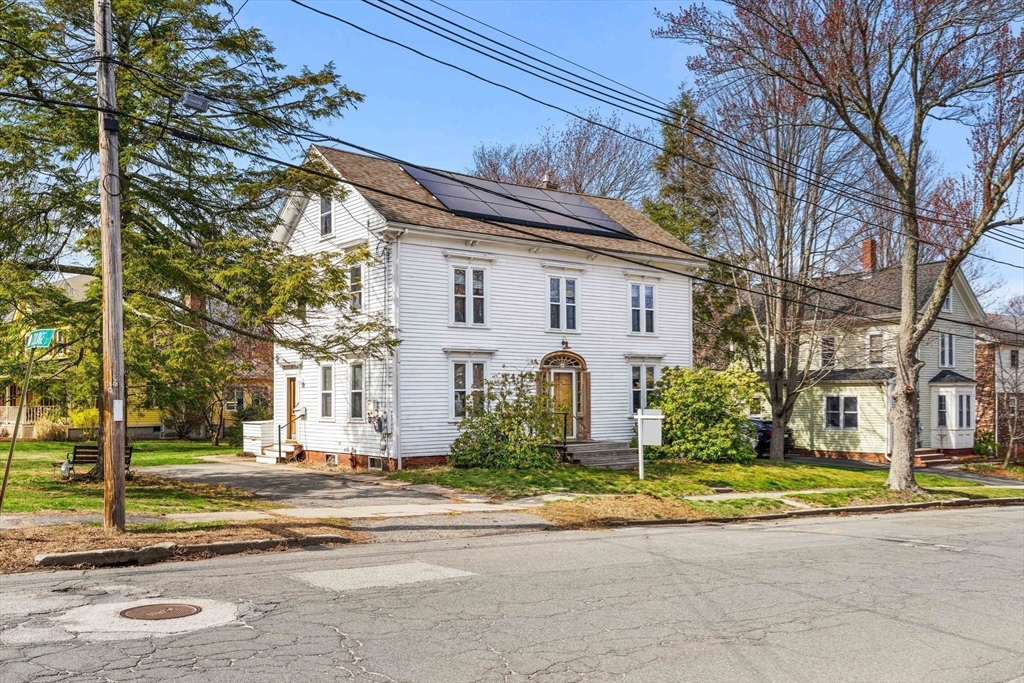 32 Ashland St