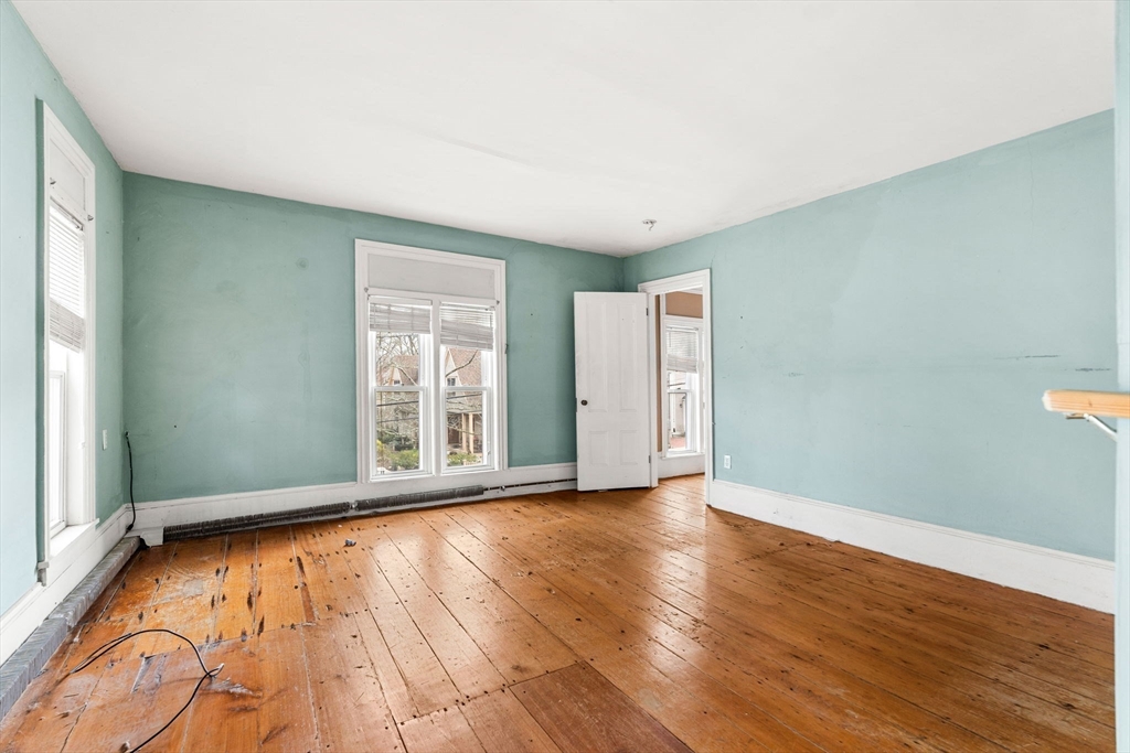 32 Ashland St