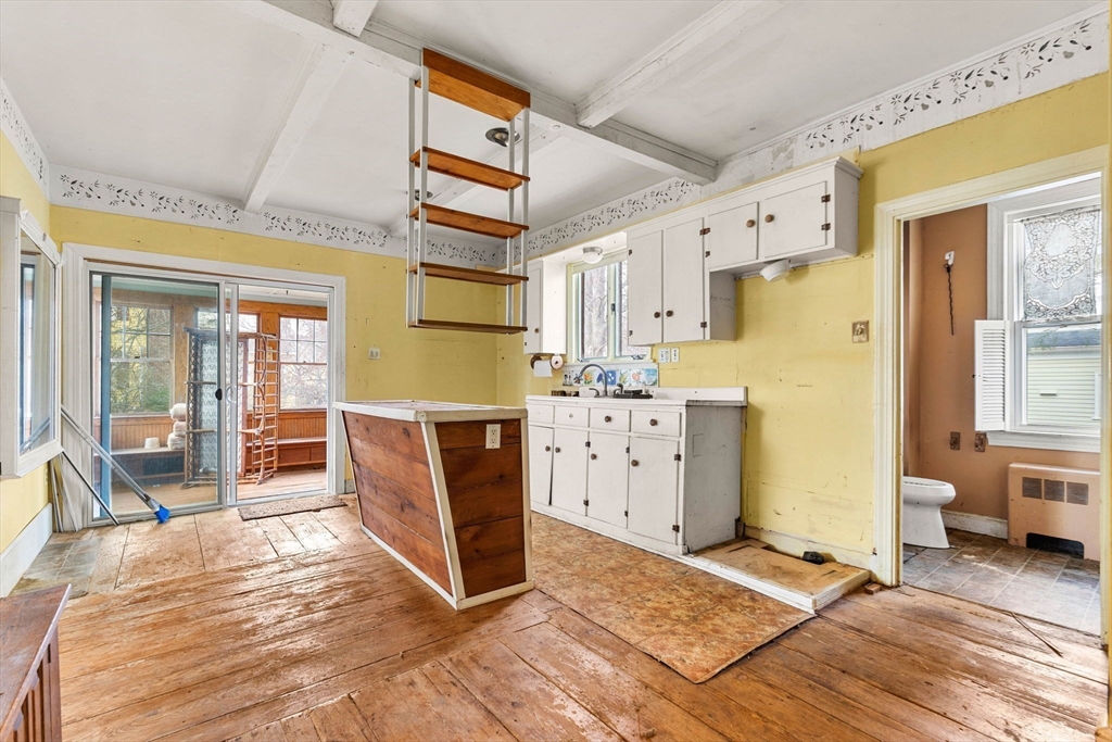 32 Ashland St