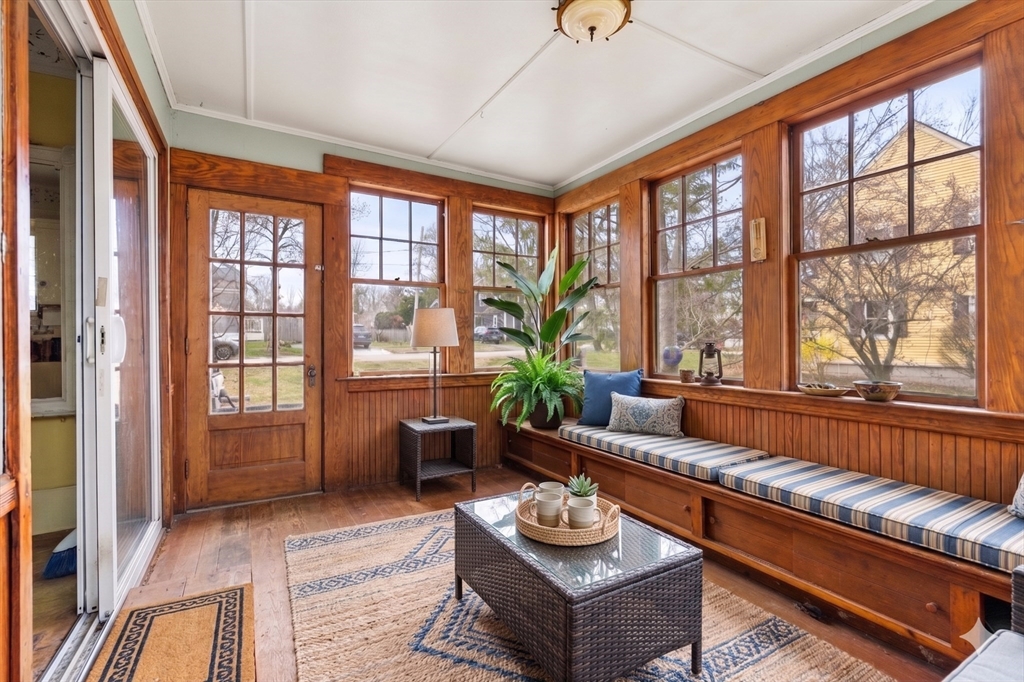 32 Ashland St