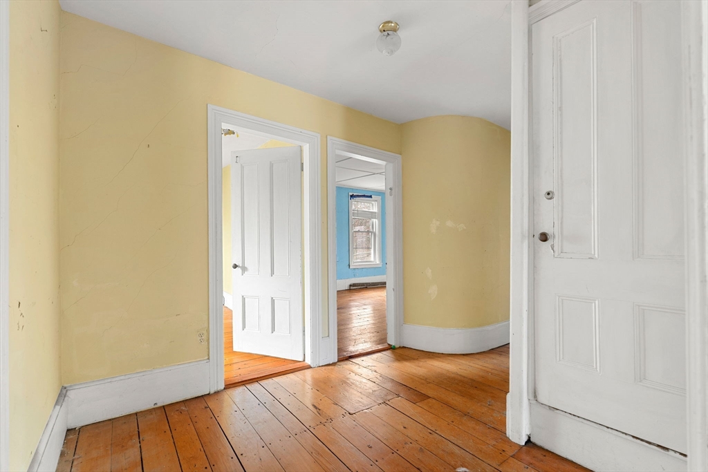 32 Ashland St