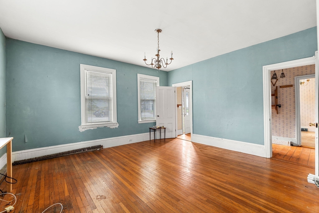 32 Ashland St