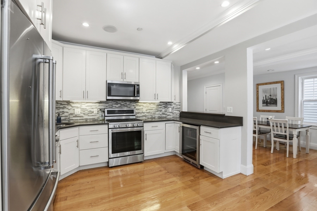 20 Winfield St # 1