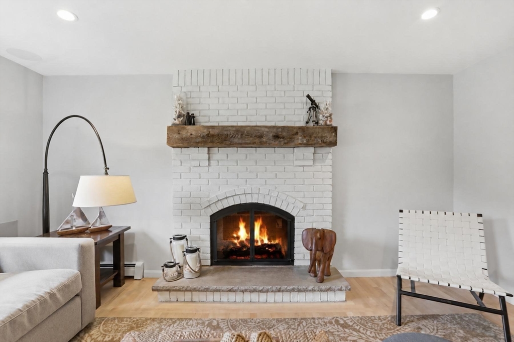 40 Frances Dr