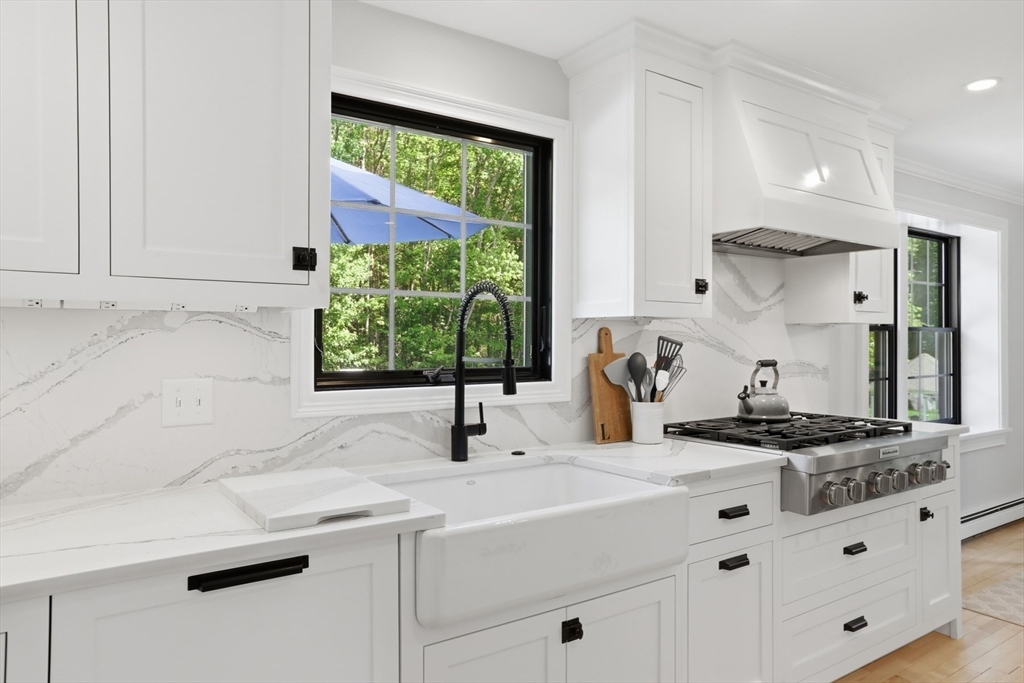 40 Frances Dr