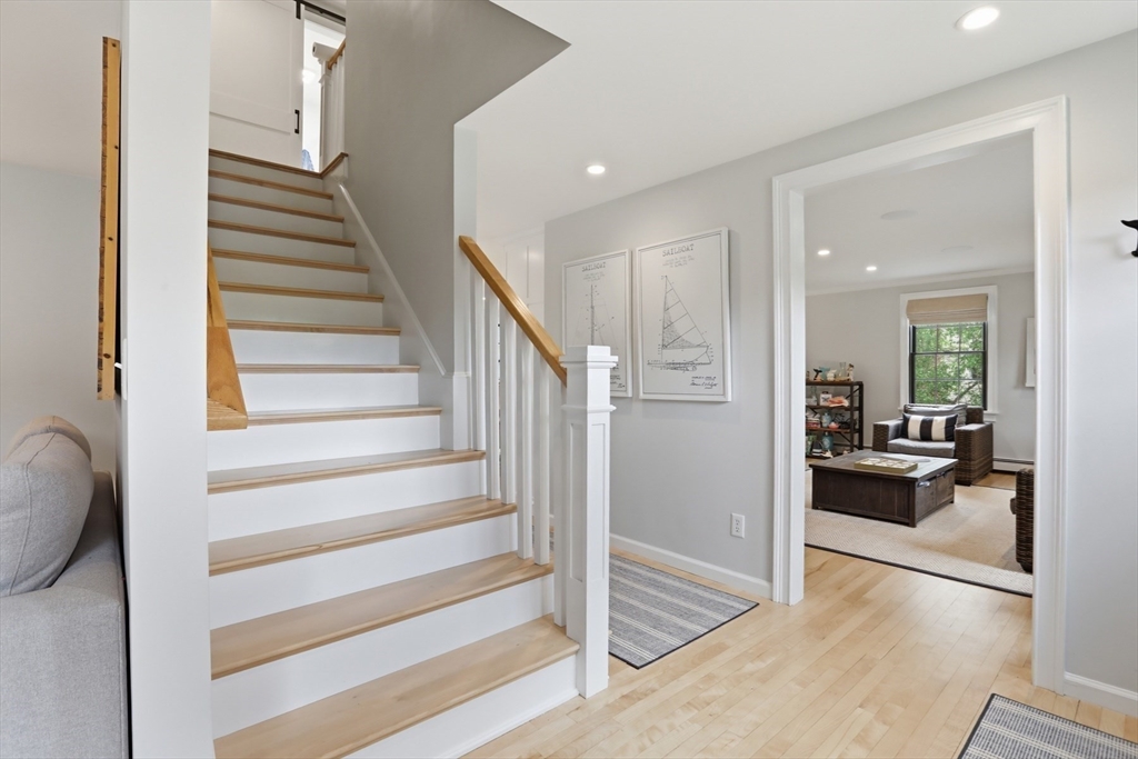 40 Frances Dr