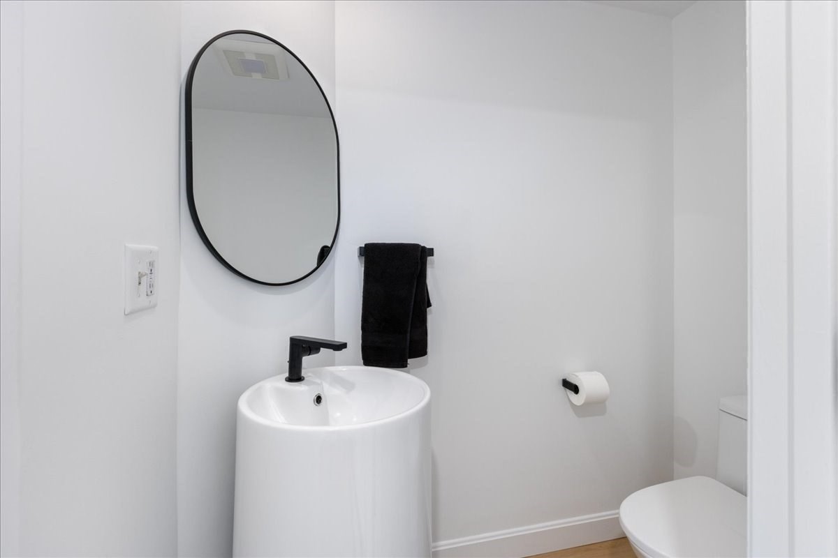 58 Merrimac St # 5 Unit: 3-5