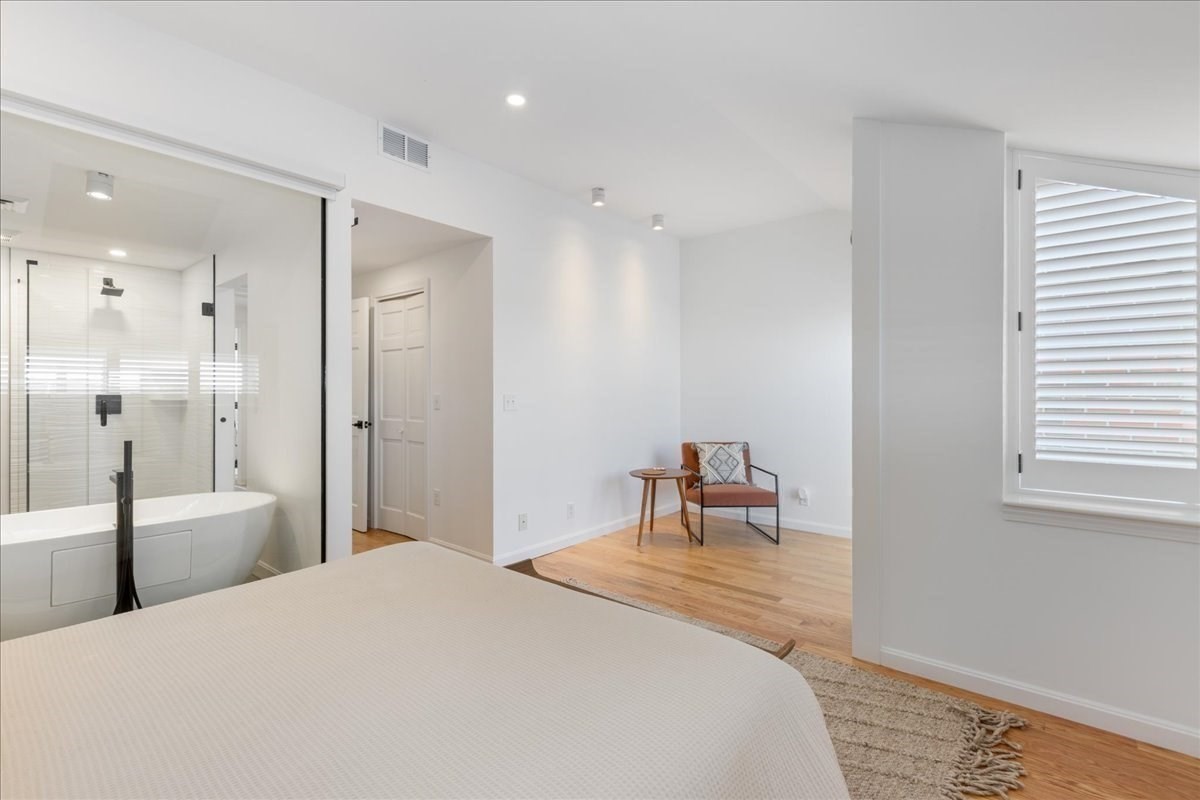 58 Merrimac St # 5 Unit: 3-5