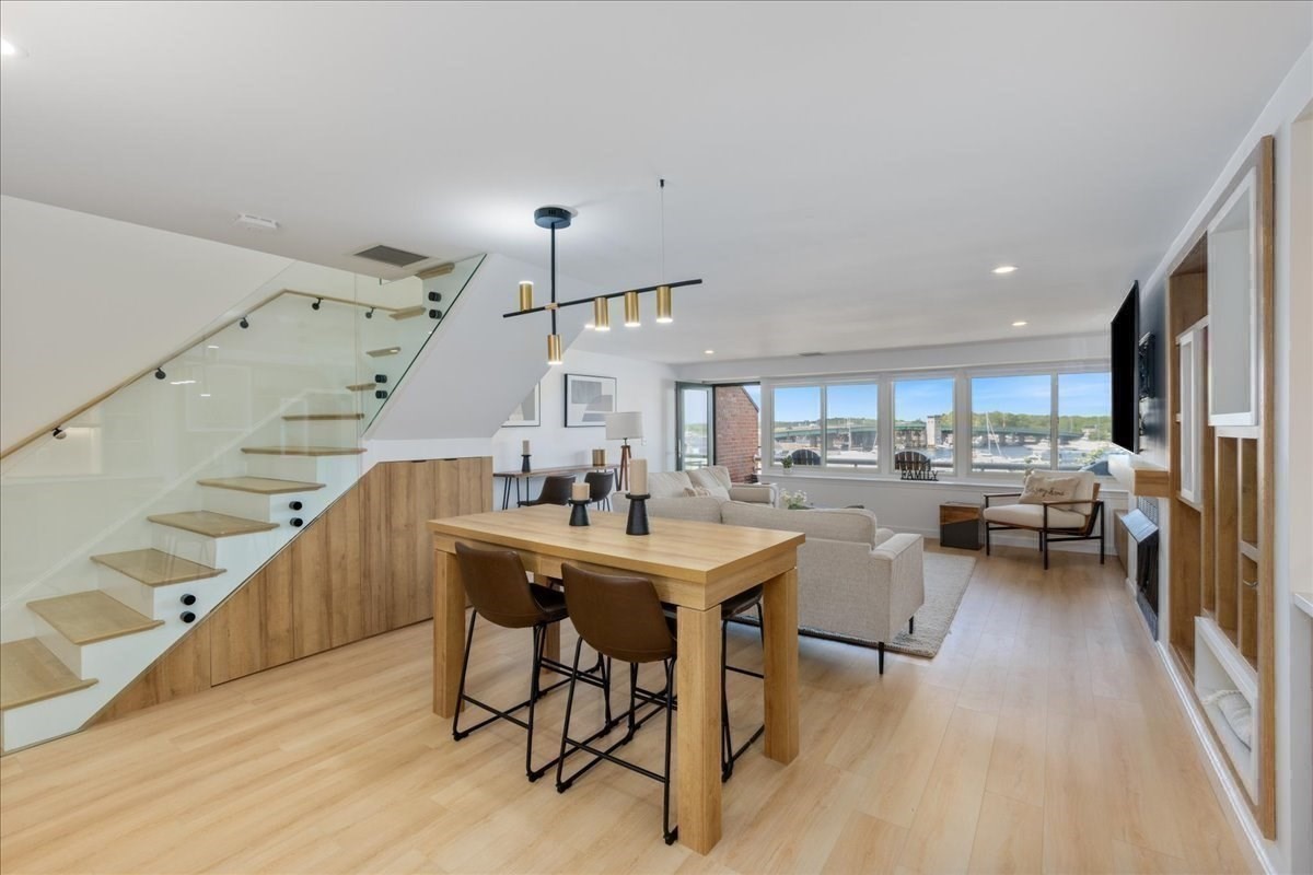 58 Merrimac St # 5 Unit: 3-5