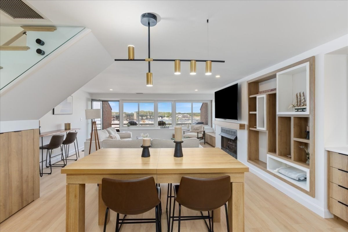 58 Merrimac St # 5 Unit: 3-5