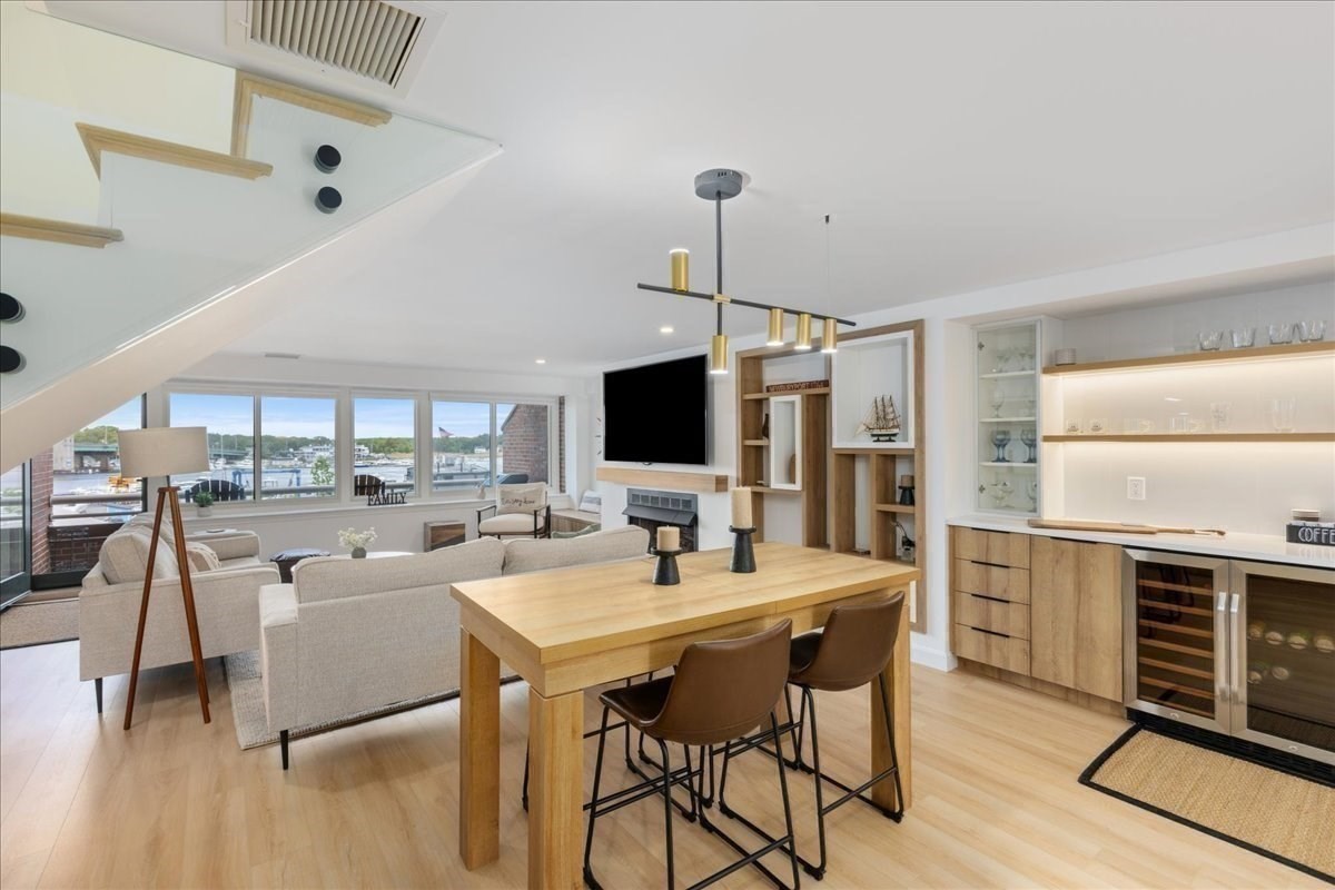 58 Merrimac St # 5 Unit: 3-5
