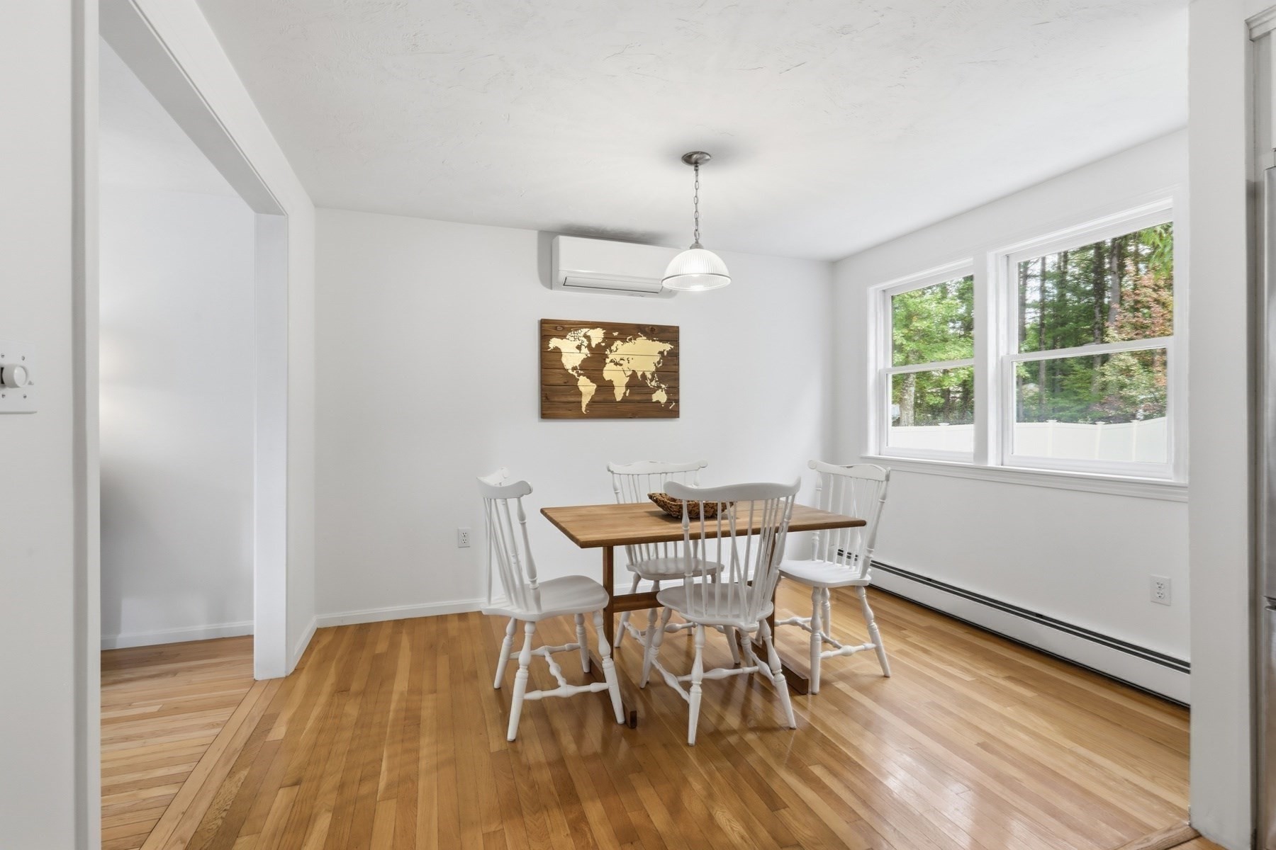 14 Dunvegan Dr