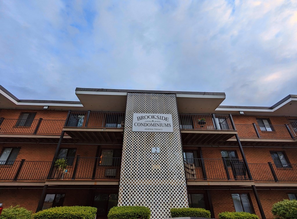 2 Arizona Terrace # 4