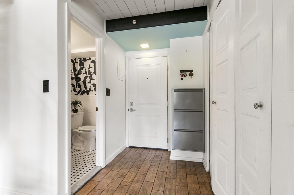 993 Mass. Ave. # 228