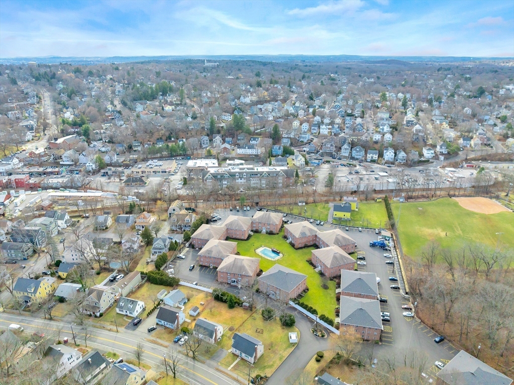 7 Colonial Village Dr # 2