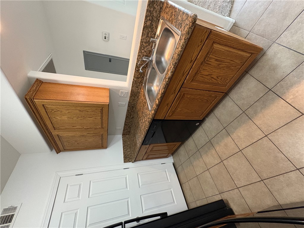3550 Bay Sands Drive 2076