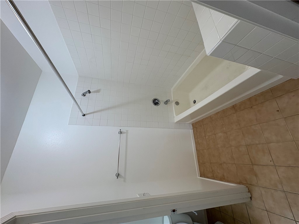 3550 Bay Sands Drive 2076