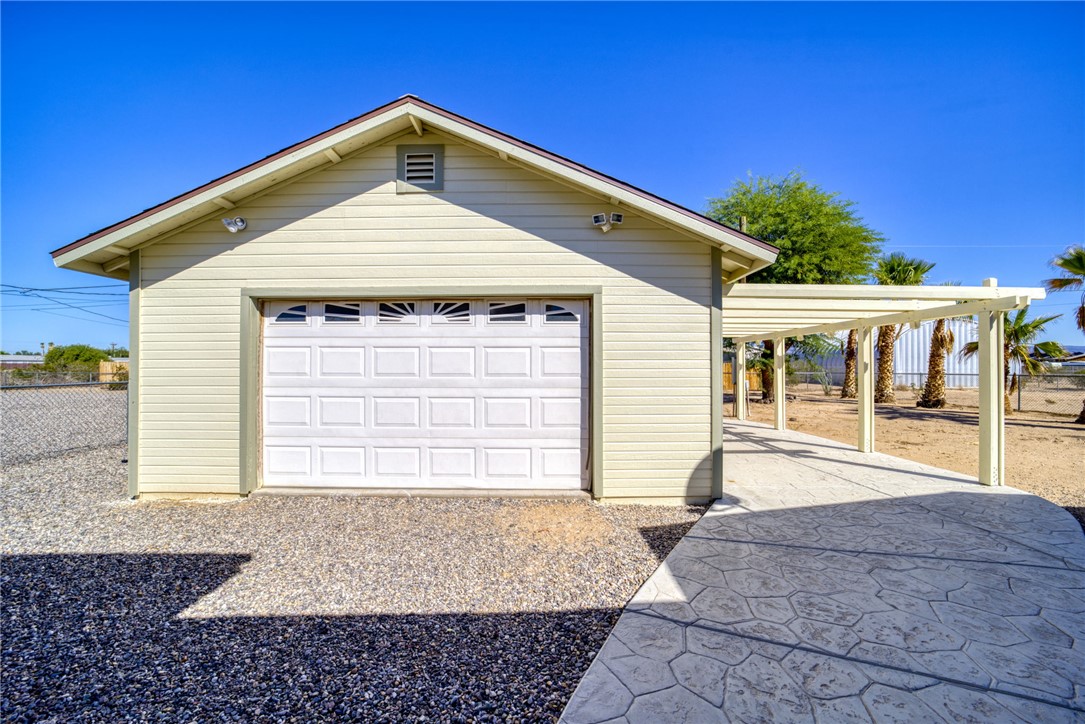 5419 E Coconino Drive