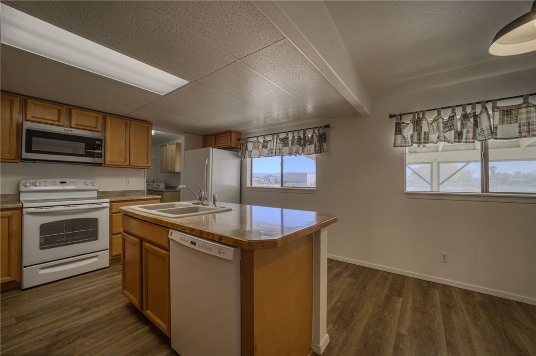 5419 E Coconino Drive