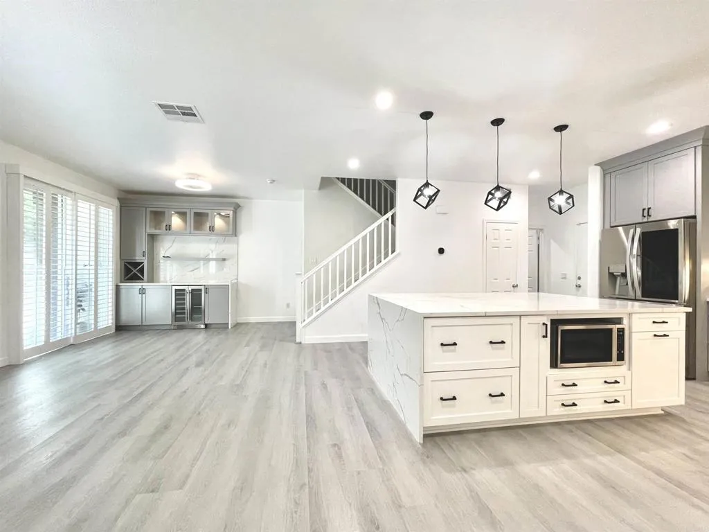 425 S Meadowbrook Drive Unit 157