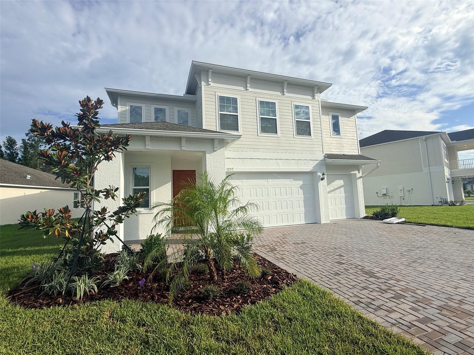 1257 BROWARD DR