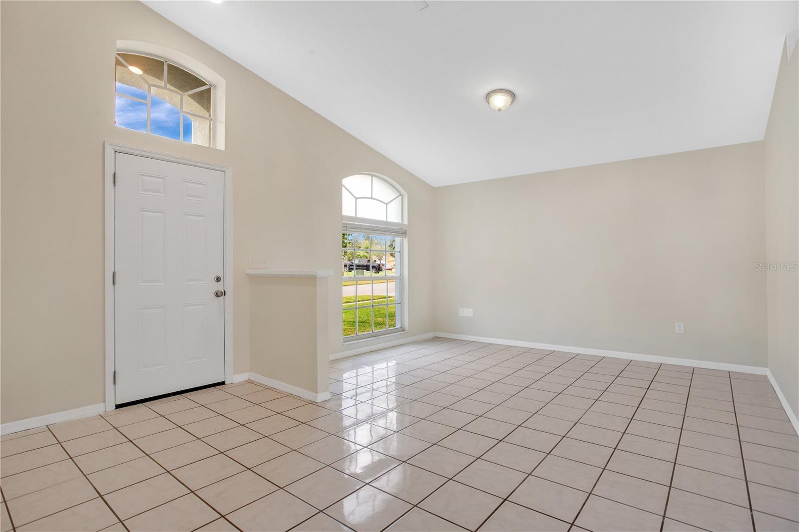 3141 CASTLE ROCK CIR