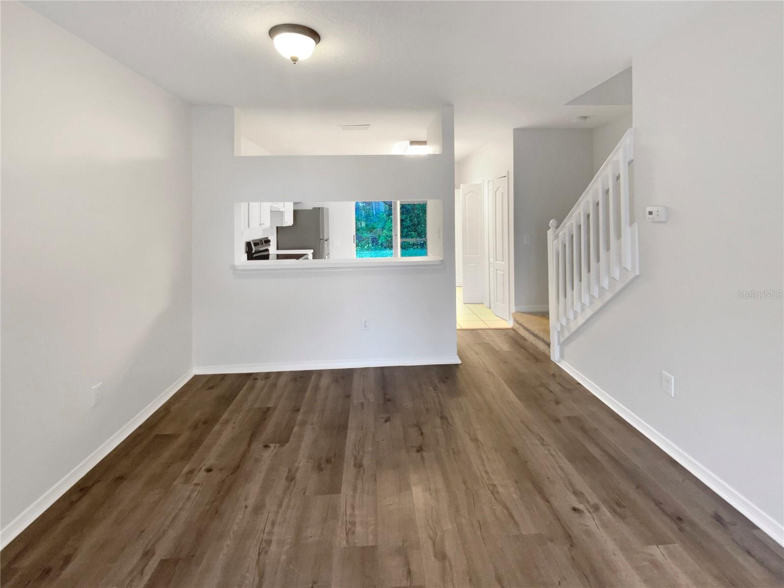 1238 STANDRIDGE DR