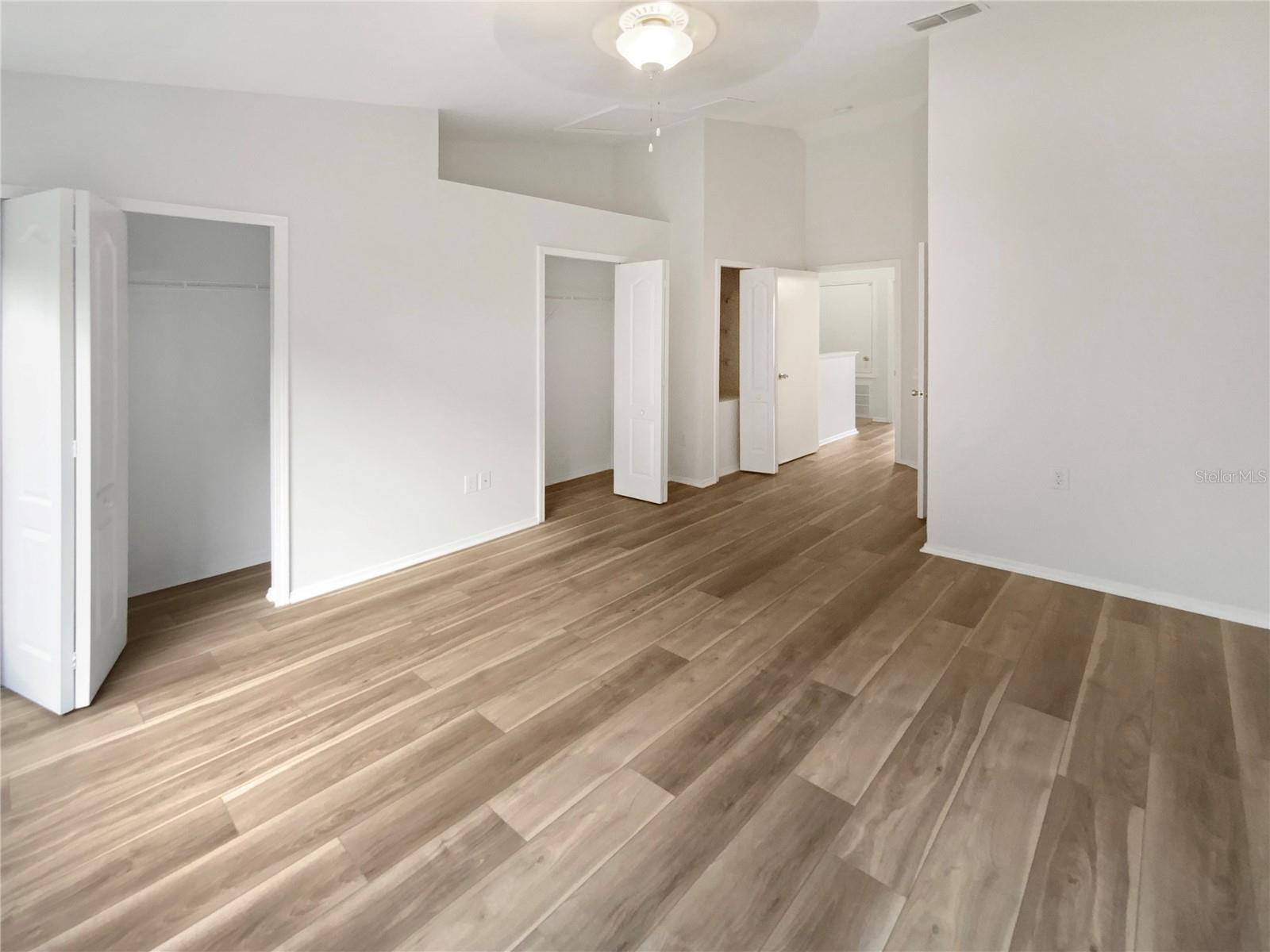 1238 STANDRIDGE DR