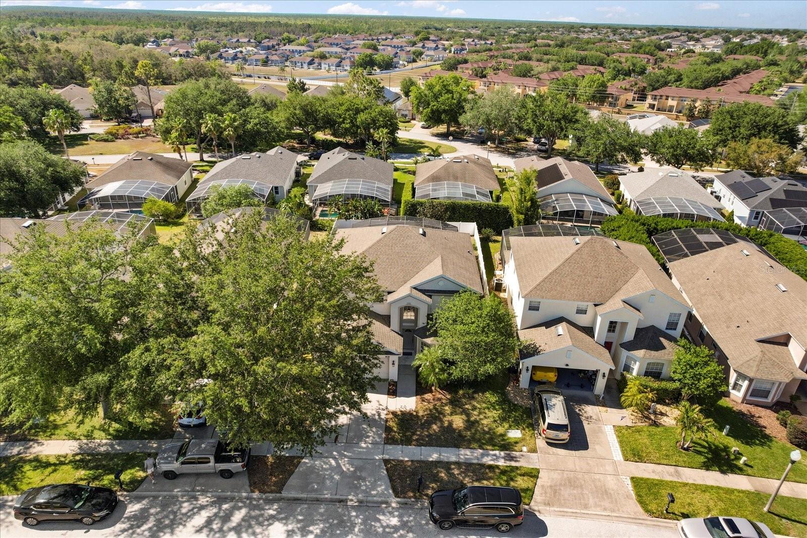 206 BONVILLE DR