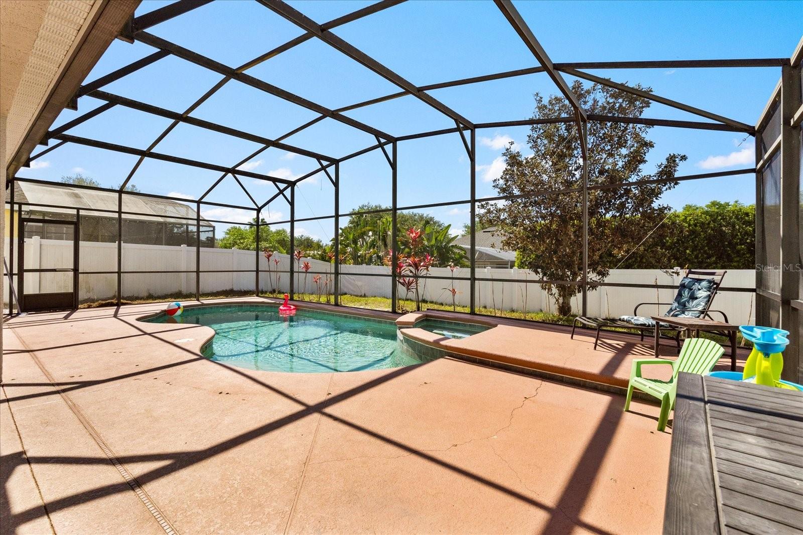 206 BONVILLE DR
