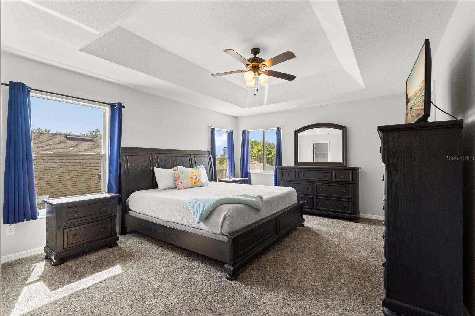 206 BONVILLE DR