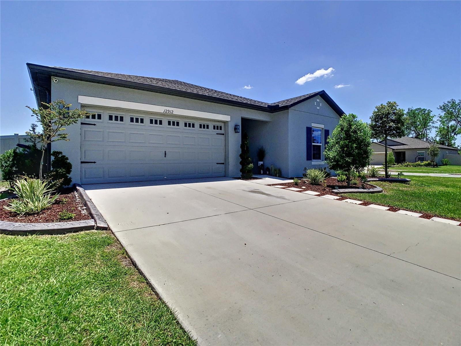 12912 CONQUISTADOR LOOP