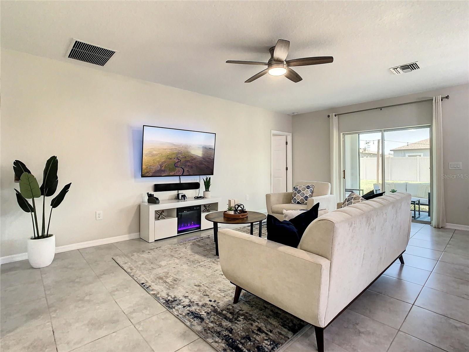 12912 CONQUISTADOR LOOP