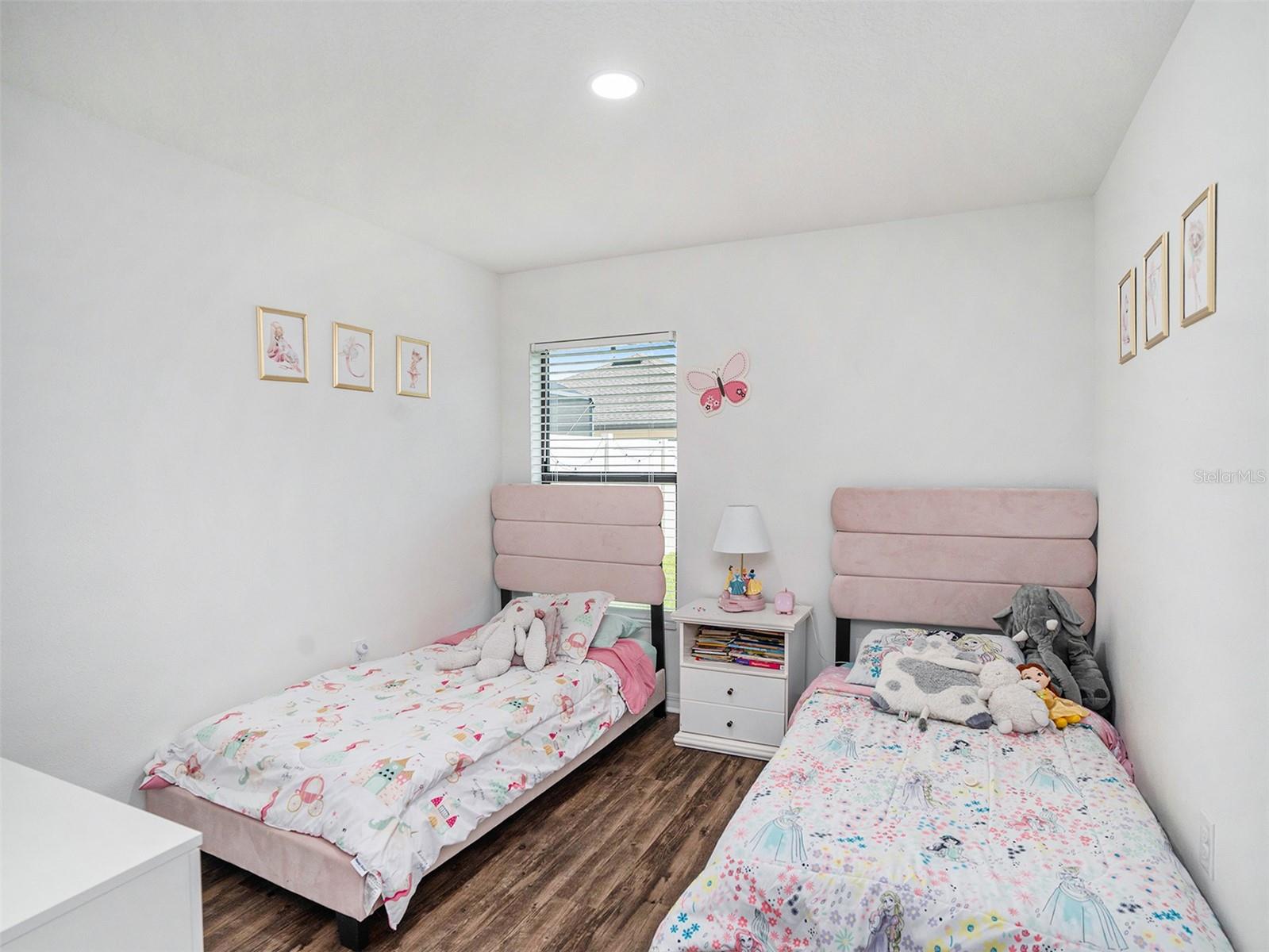 1105 WYNNMERE WALK