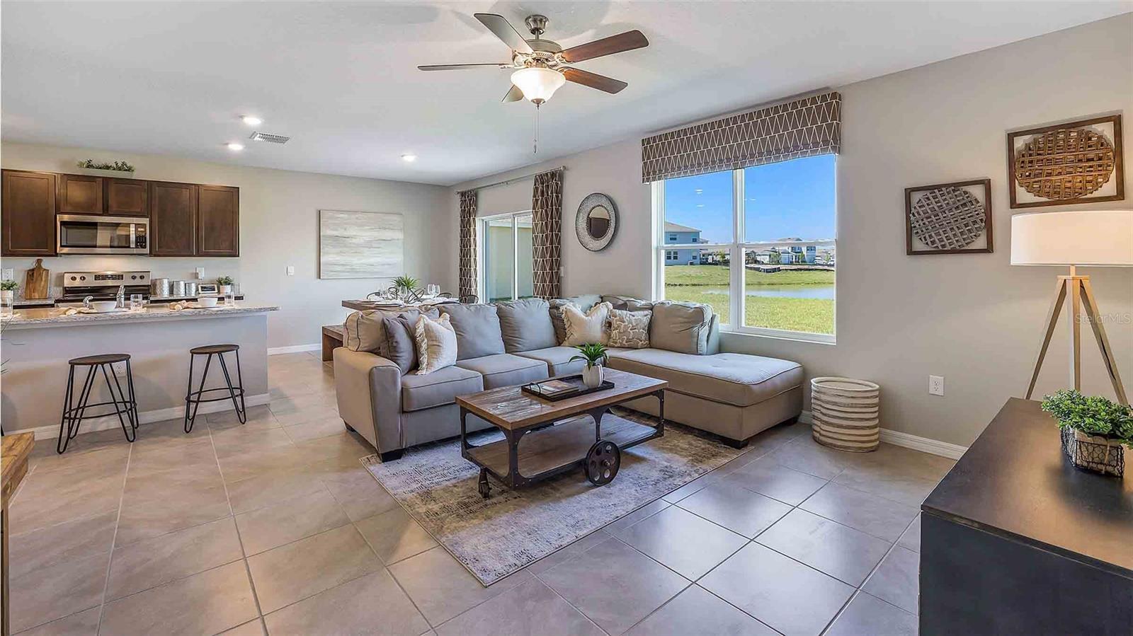 3301 IVY HOLLOW DR