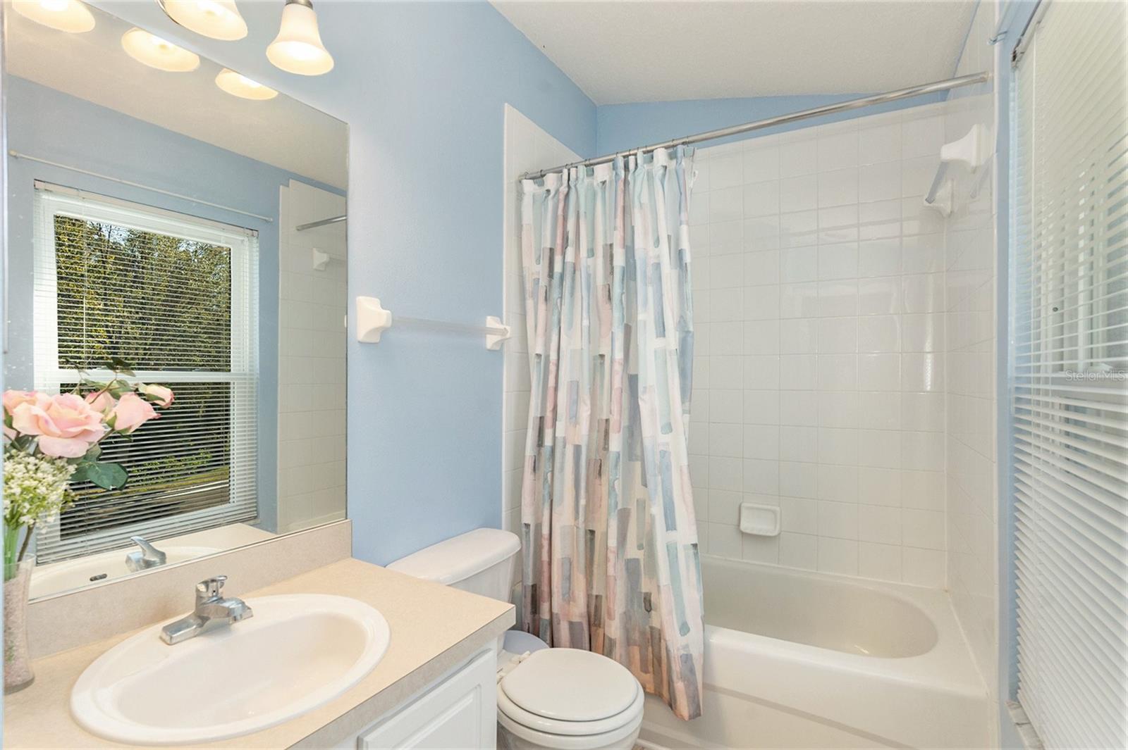 1228 BARONSCOURT DR
