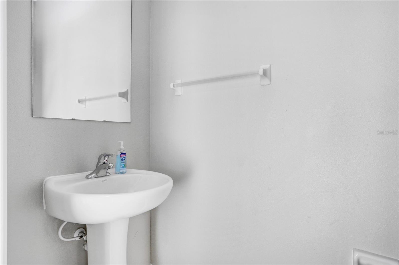 31894 BLUE PASSING LOOP