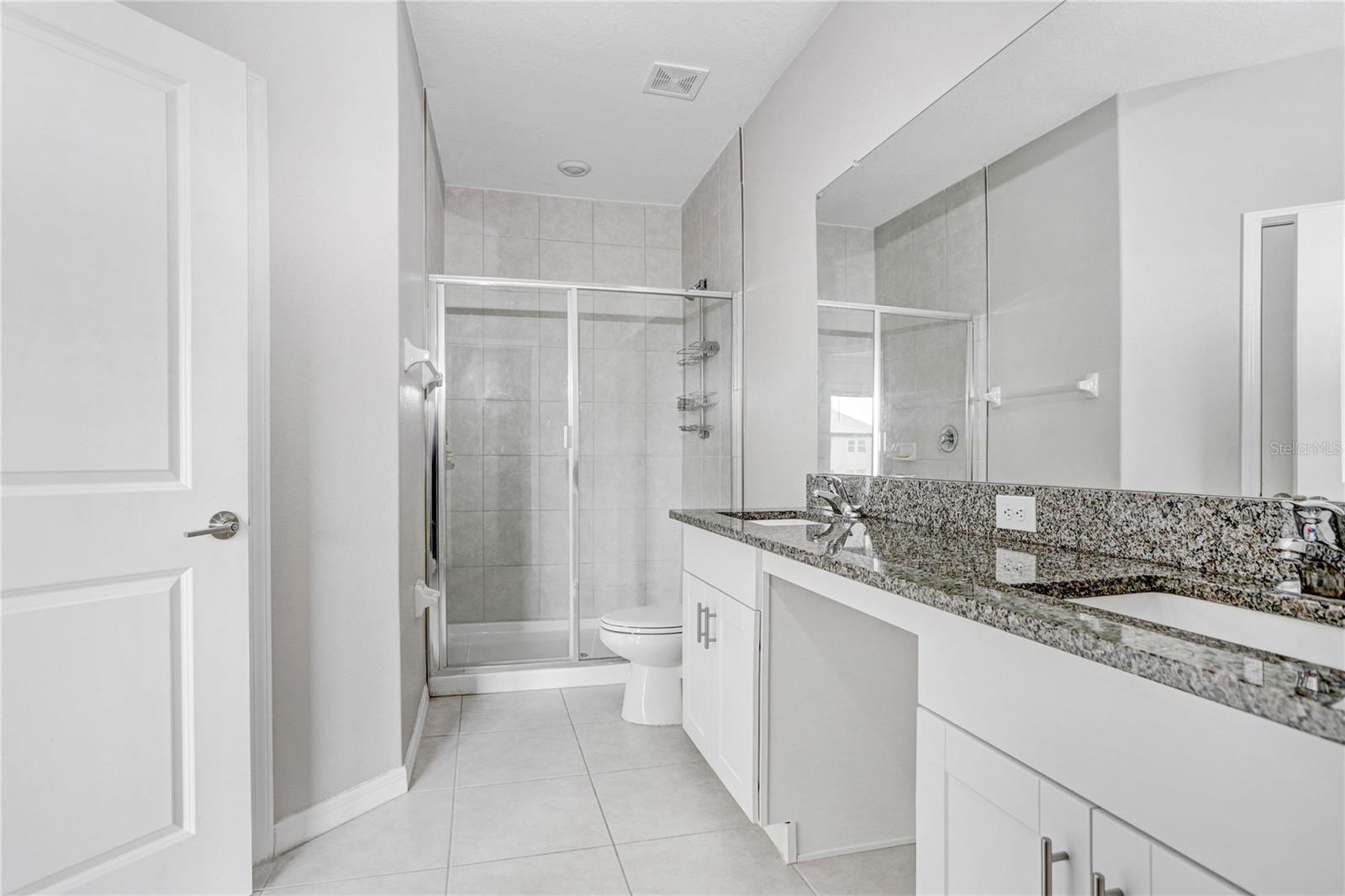 31894 BLUE PASSING LOOP