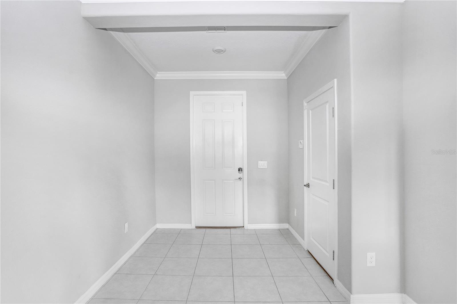 31894 BLUE PASSING LOOP